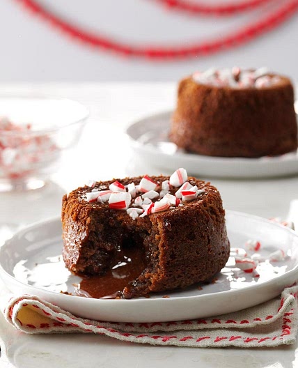 Air-Fryer Peppermint Lava Cakes
