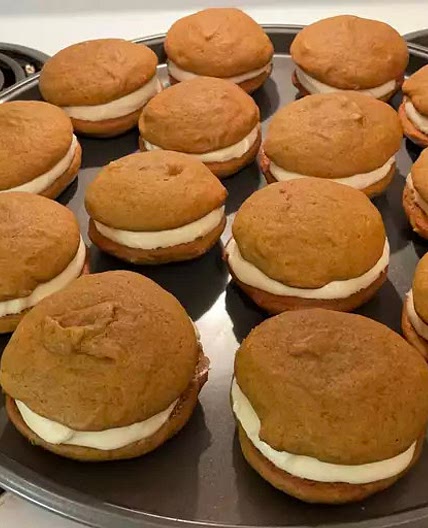Vintage Pumpkin Whoopie Pies