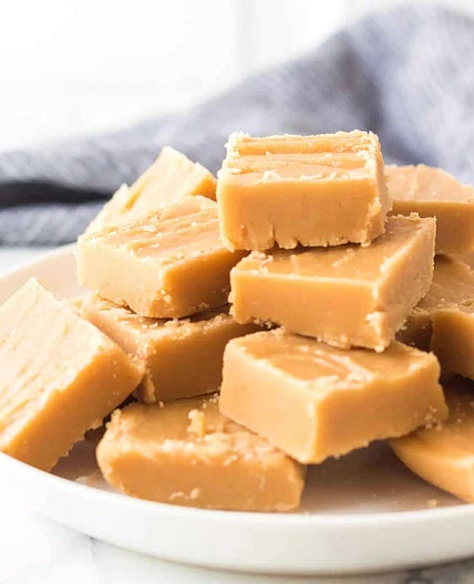 BEST Easy Peanut Butter Fudge