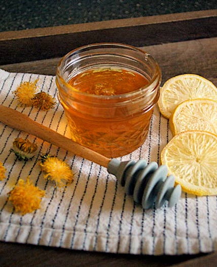 Delectable Dandelion Honey