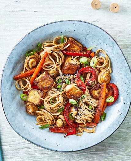 Ginger Tofu & Mushroom Yakisoba Noodles