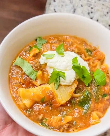 Crock Pot Lasagna Soup