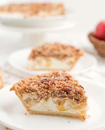 Sour Cream Apple Pie