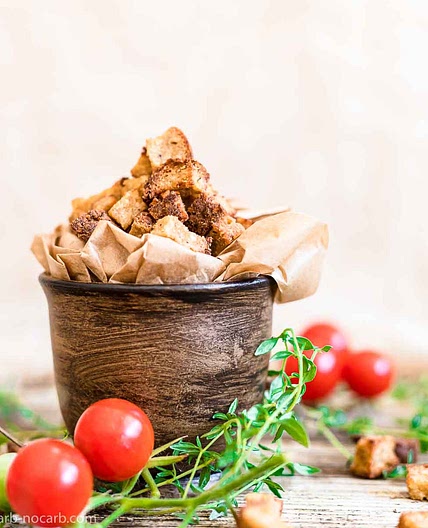 Crispy​ Garlic Keto Croutons Recipe Air Fryer