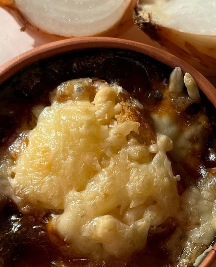French Onion Soup with Worcestershire Sauce