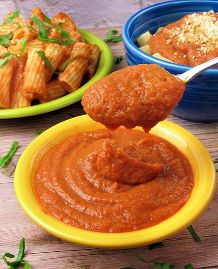 Roasted Veggie Pasta Sauce (Vegan)
