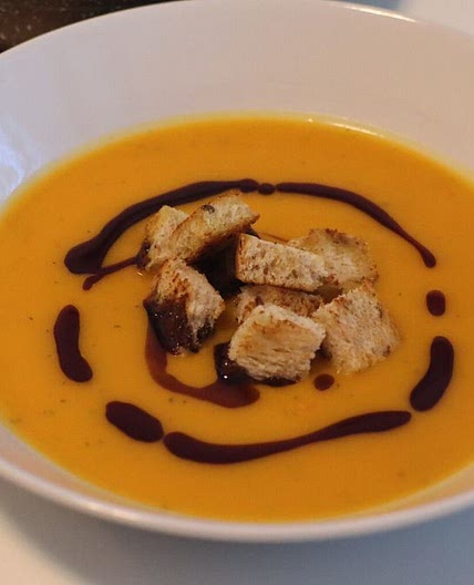 Easy Pumpkin Soup with Coconut Milk