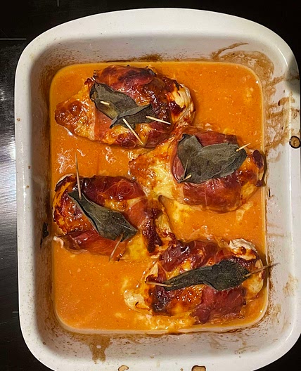 Parma-Hühnchen mit Steinpilz-Risotto-Reis 