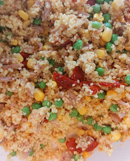 Cous cous - Tuna, dried tomatoes and mais