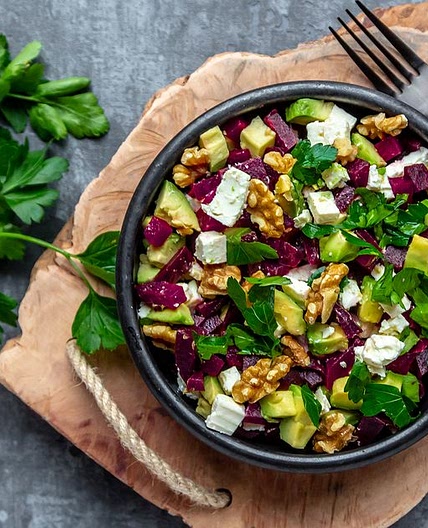 Rote-Bete-Feta-Bowl (ELLE)
