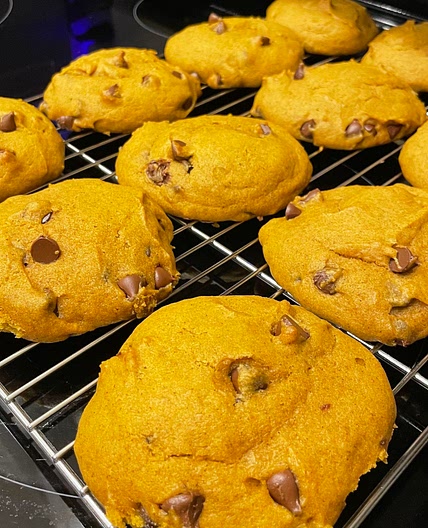 The Best Pumpkin Chocolate Chip Cookies