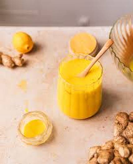 Voici comment faire un shot de gingembre maison pour booster votre immunité
