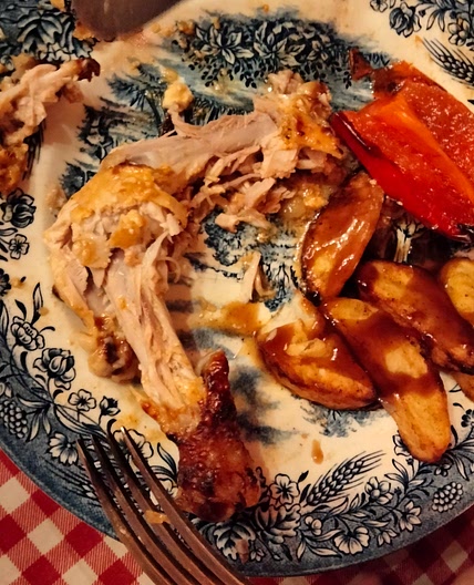 Chicken thighs Moist and tender little Air fryer !😊