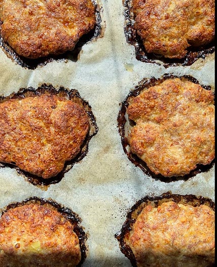 Oven-Baked Burgers: Juicy and Delicious Every Time!