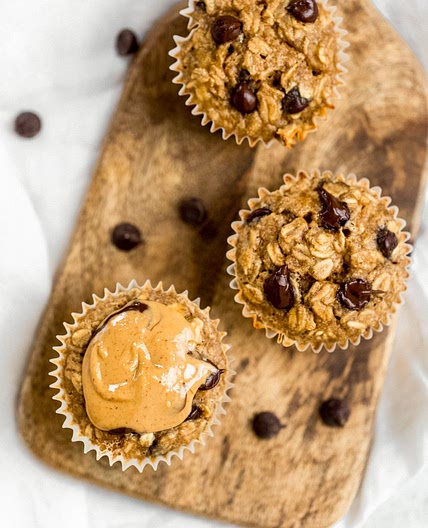 Peanut Butter Banana Baked Oatmeal Cups