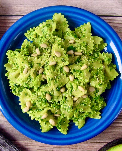 Creamy Vegan Avocado Pesto