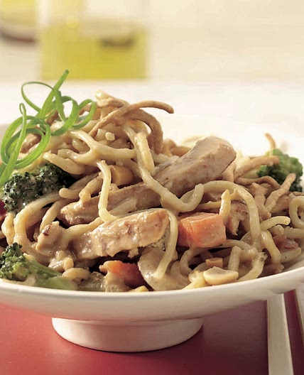 spicy asian chicken and noodle casserole