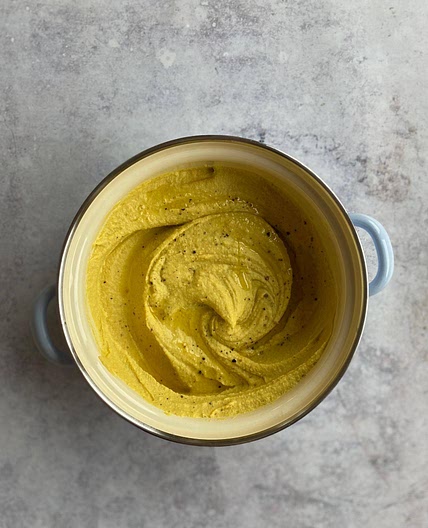 Kurkuma-Hummus