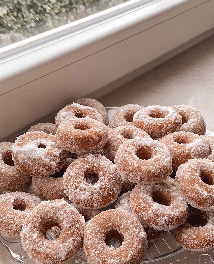 Apple cider donuts 