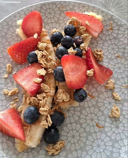 Healthy banana spilt (No yogurt)