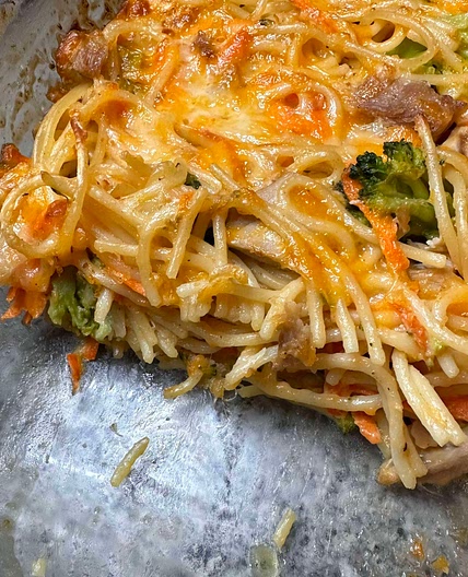 Cheesy Spaghetti casserole 