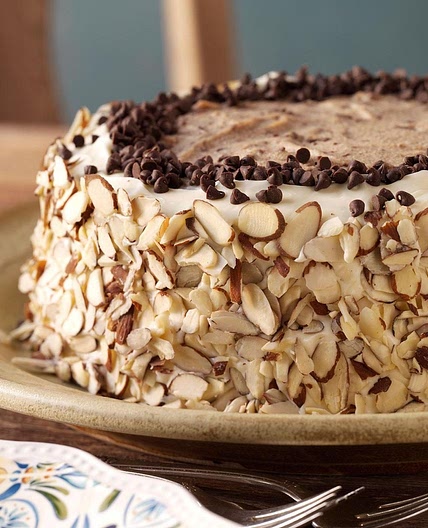 Marvelous Cannoli Cake
