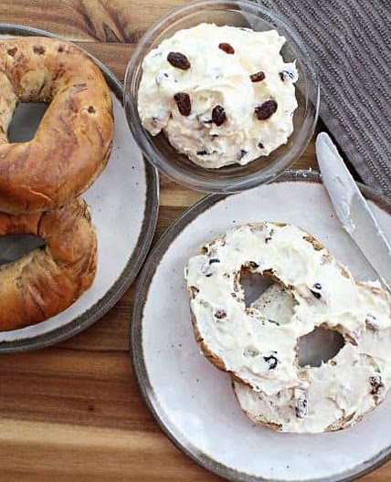 Raisin and Cream Cheese Bagel Spread/Dip