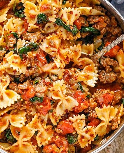 Tomato Spinach Sausage Pasta Recipe