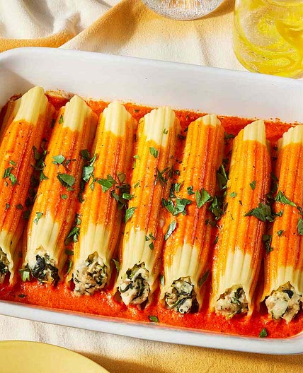 Chicken Cannelloni With Roasted Red Bell Pepper Sauce