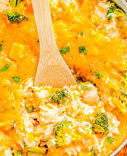 30-Minute Chicken Broccoli and Rice Casserole