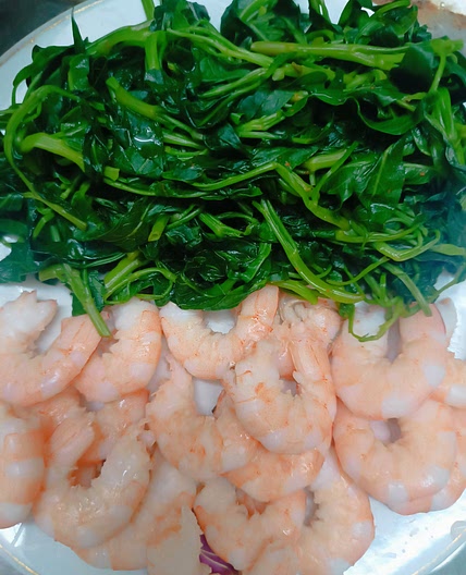 Breakfast With Shrimp And Veggies