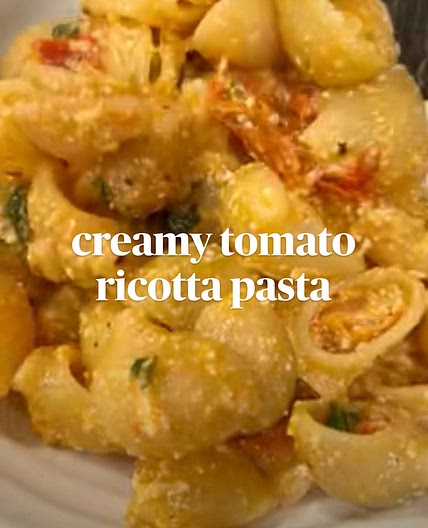 Creamy tomato ricotta pasta