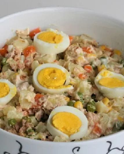 Salada Russa com Atum