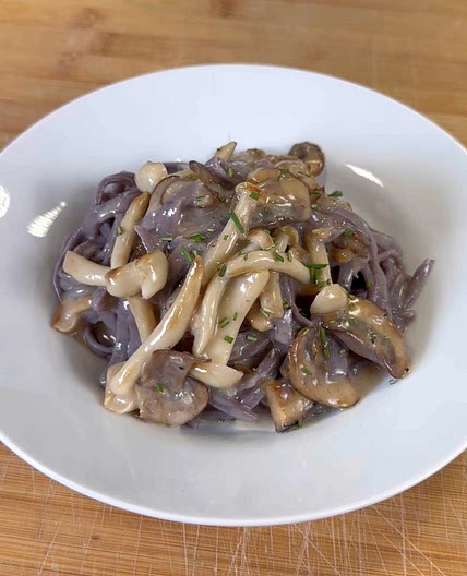 BLUEBERRY FRESH PASTA