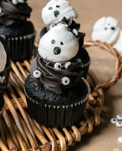 Small Batch Black Cocoa Cupcakes