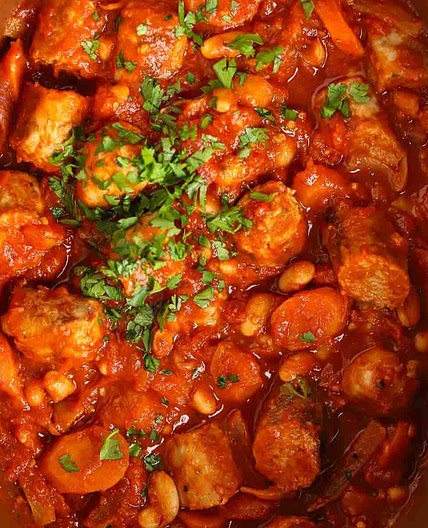 Slow Cooker Sausage Casserole {EASY recipe!}