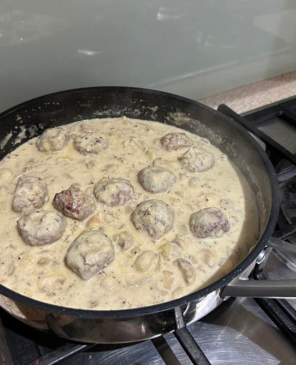 Turkey Meatballs with Mushroom Sauce