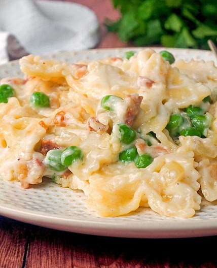 I Made Stanley Tucci's 6-Ingredient Pasta Casserole and It's Pur