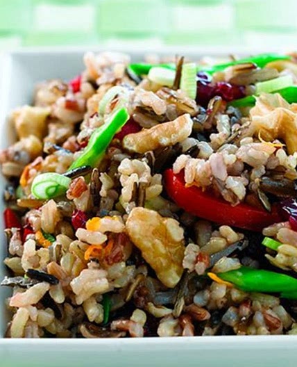 Arroz salvaje con arándanos rojos y pecanas