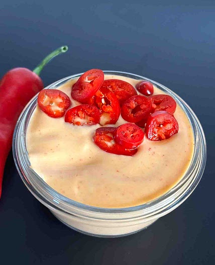 Easy Spicy Sriracha Aioli