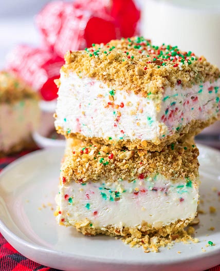 Funfetti Crunch Cake