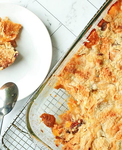 Golden Grahams & Peaches Dump Cake Recipe