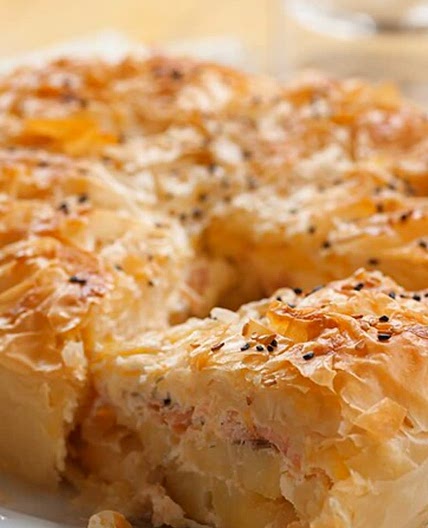 Pastel de patata y salmón ahumado