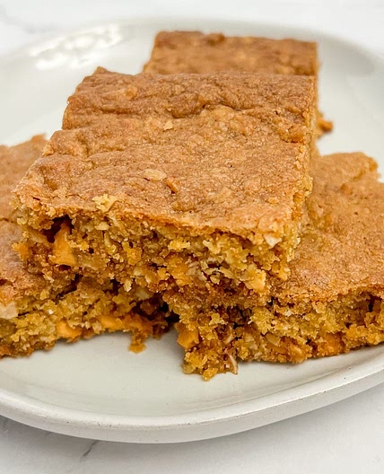 Oatmeal Scotchie Pan Cookies -