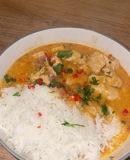 Thai-Style Chicken and Coconut Curry