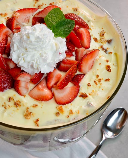 Strawberry Trifle Cake