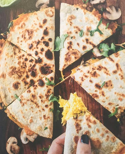 Quesadilla with mushroom and spinach