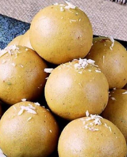Diwali Special besan ka ladoo recipe by Pallavi Rai