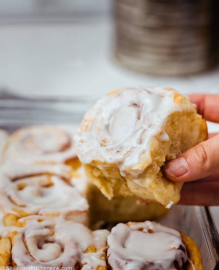Rumchata Cinnamon Rolls