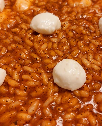 Risotto - Tomato sauce and mozzarella